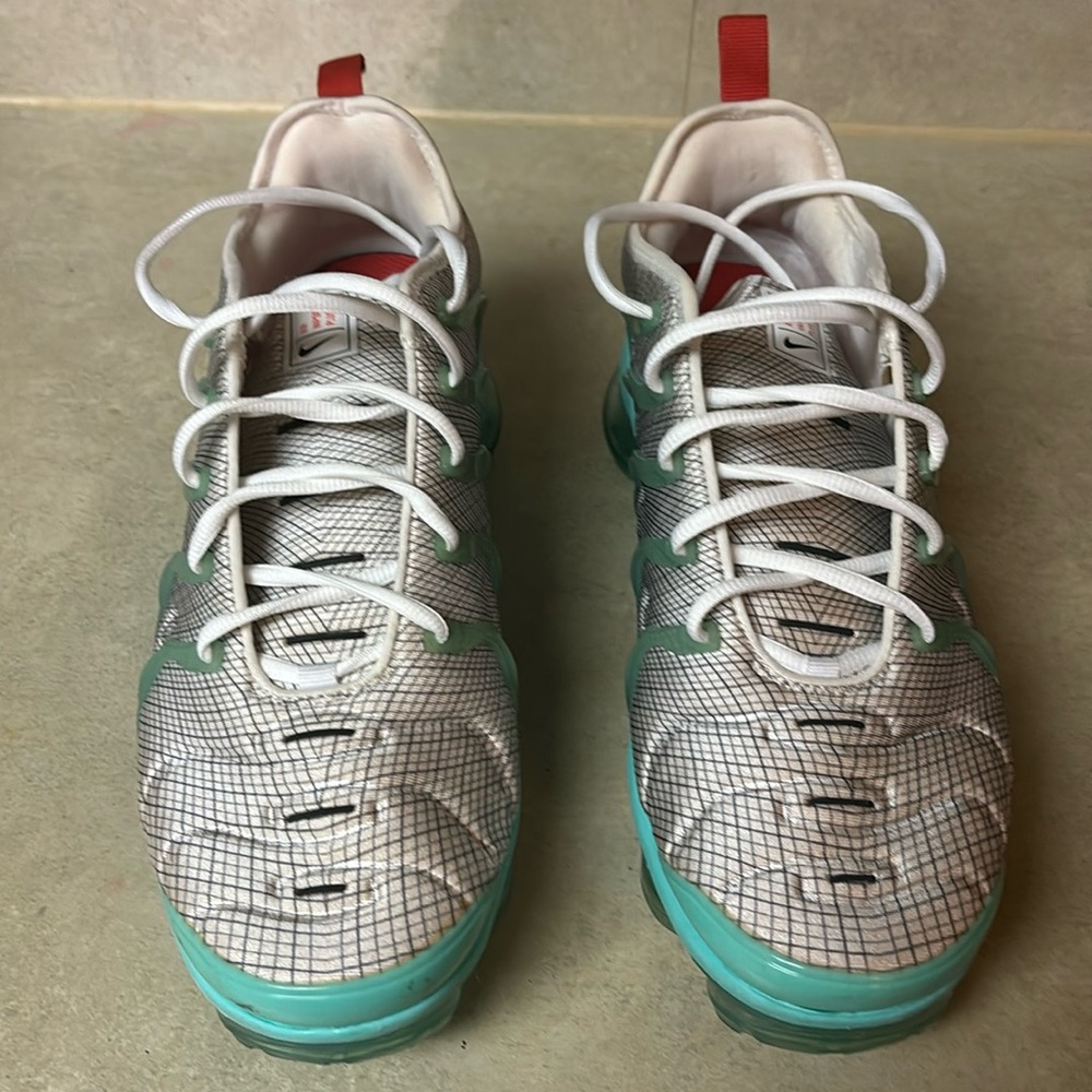 Nike Air VaporMax Plus Aurora Cosmic Clay